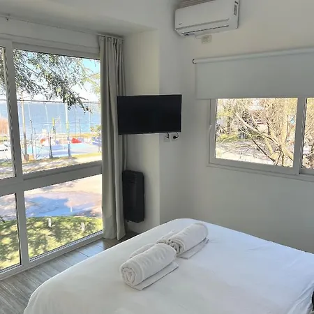 Espectacular Departamento Sobre La Laguna Para Parejas Chascomus Exterior photo