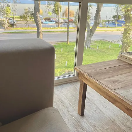 Espectacular Departamento Sobre La Laguna Para Parejas Chascomus Exterior photo
