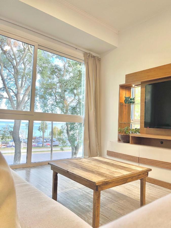 Espectacular Departamento Sobre La Laguna Parejas Apartment *